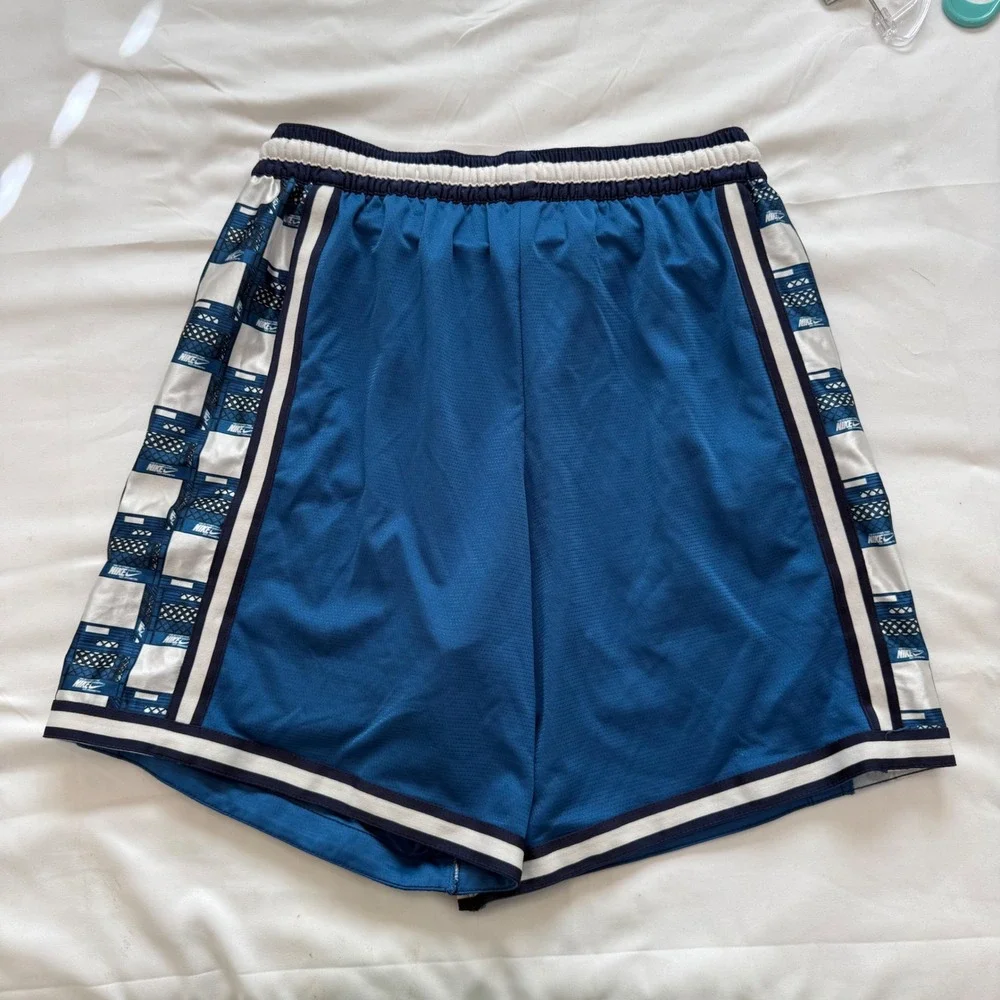 Nike Mens Royal Blue Milk Crate Graphic Mesh Basketball Shorts Zipper Pockets